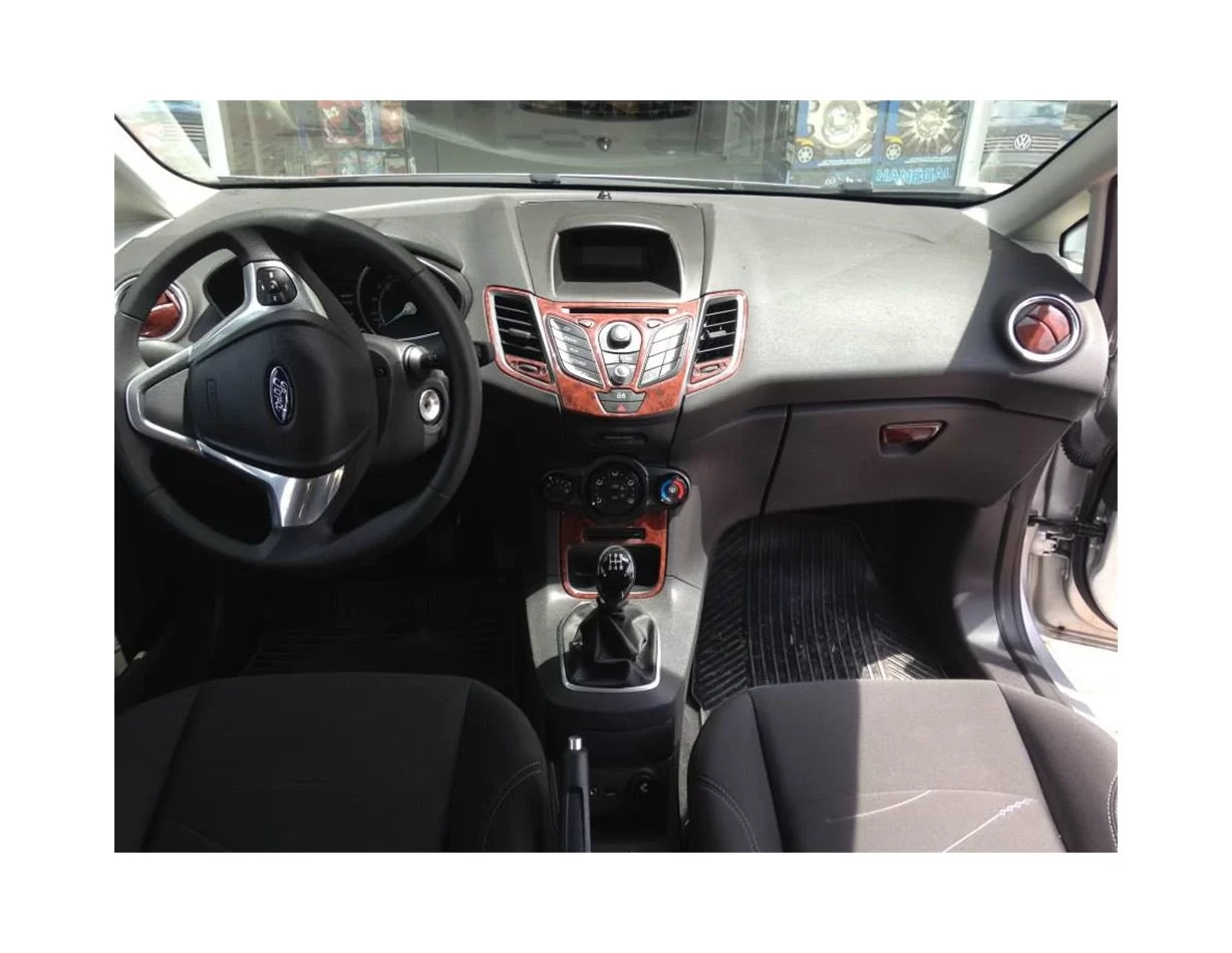 Ford Fiesta 10.2010 Inleg dashboard interieurset aansluitend en pasgemaakt op he 22-Delig - 1