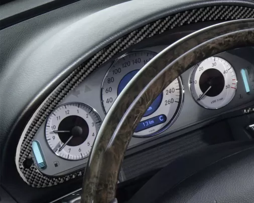 Mercedes Benz Classe E W211 2003-UP Kit complet de garnitures de tableau de bord intérieur BD - 1 Mercedes Benz Classe E W211 2003-UP Kit complet de garnitures de tableau de bord intérieur BD - 1