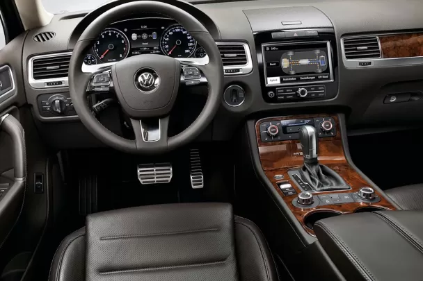 Volkswagen Touareg 2011-2017 Kit de garniture de tableau de bord intérieur 3D Dash Trim Dekor 35-Parts - 1 Volkswagen Touareg 2011-2017 Kit de garniture de tableau de bord intérieur 3D Dash Trim Dekor 35-Parts - 1