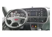 Camion Peterbilt 365 - Année 2016-2021 Style intérieur de la cabine Beaucoup d'origine Kit de garniture de tableau de bord - 2 Camion Peterbilt 365 - Année 2016-2021 Style intérieur de la cabine Beaucoup d'origine Kit de garniture de tableau de bord - 2
