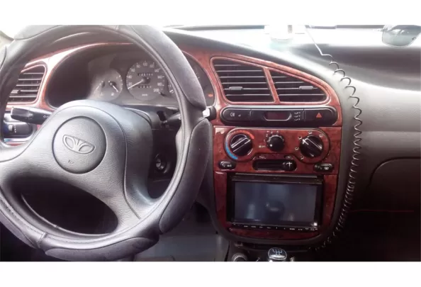 Daewoo Lanos 05.1997 Inleg dashboard Interieurset aansluitend en pasgemaakt op he 11 -Teile - 1